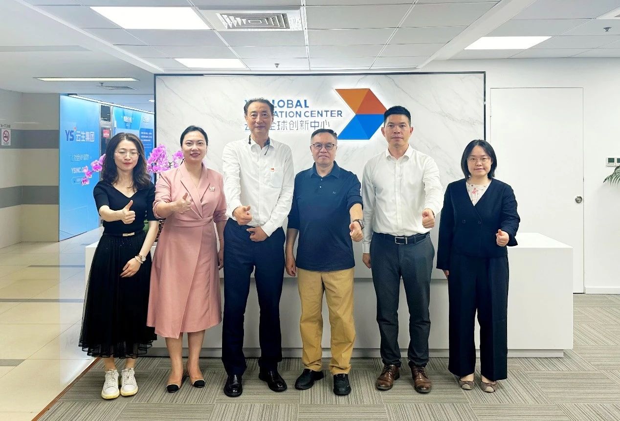 重庆市人才研究和人力资源服务协会副会长兼秘书长程卫民一行莅临嘉联汇智全球创新中心考察学习